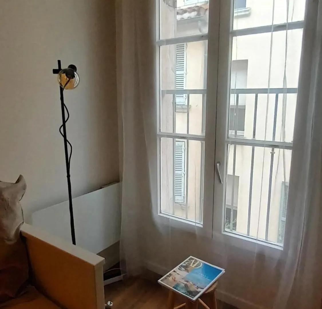 Studio En Plein Coeur De Toulon !